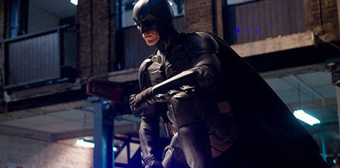 The Dark Knight (Batman) parents guide