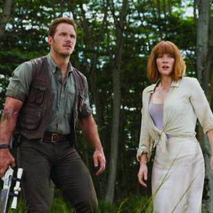 Jurassic World Dominates the Weekend Box Office